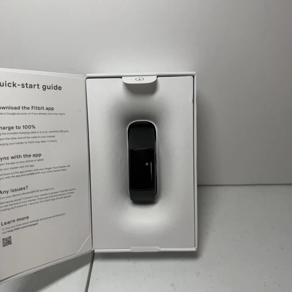 Fitbit Charge 6 Fitness Tracker - Black - GA05183NA